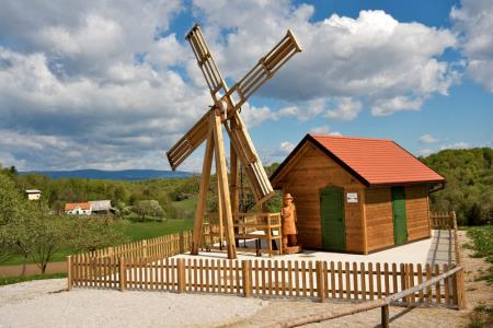 Križeča vas 